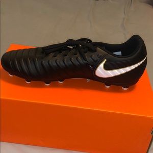 Size 10 Nike Tiempo Rio’s